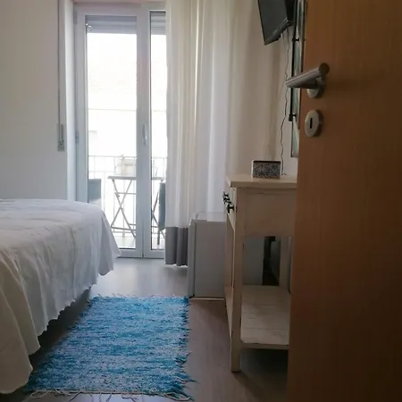 Гостевой дом Vitoria - Com Varanda E Vista De Mar